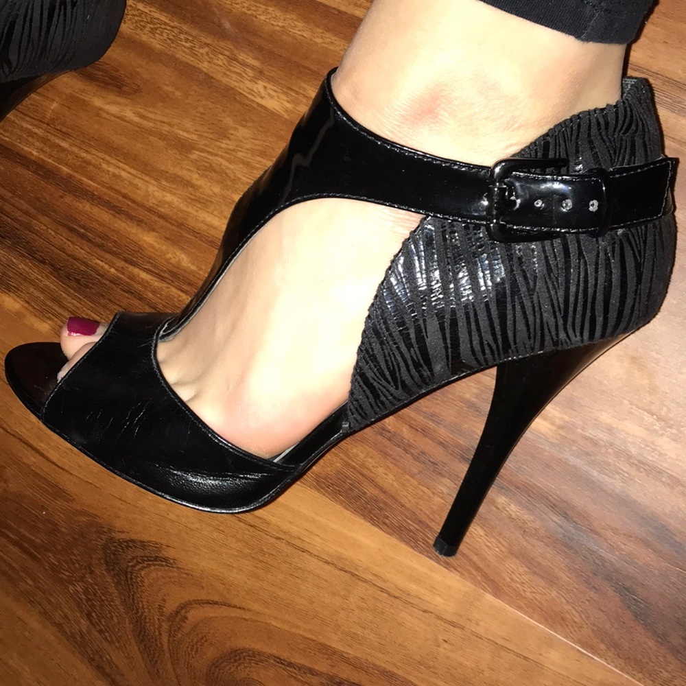 Black and zebra print Guess heels